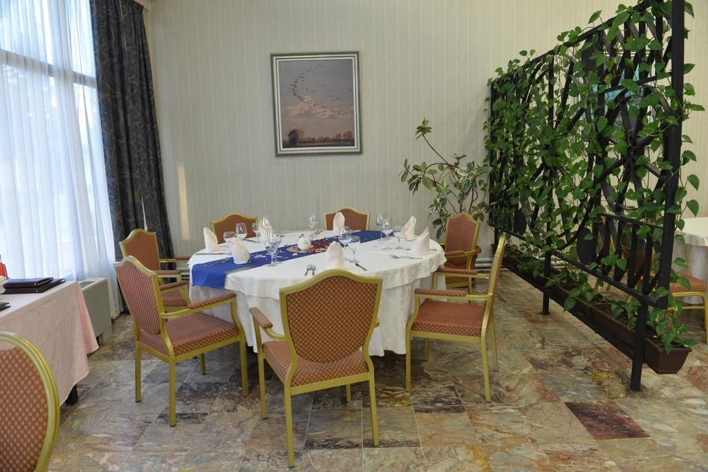 Hotel Bellevue سكوبجي المظهر الخارجي الصورة