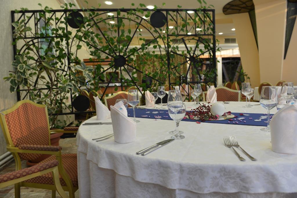 Hotel Bellevue سكوبجي المظهر الخارجي الصورة
